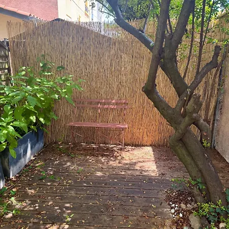 Appartement Chaleureux T2 - Centre - Terrasse Privee